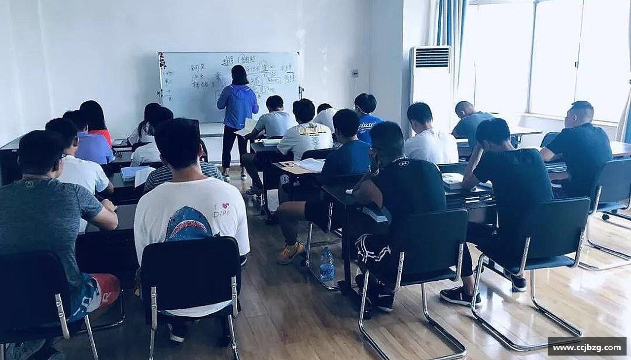 必一运动b-sports官方网站团结奋进，共赢未来！
